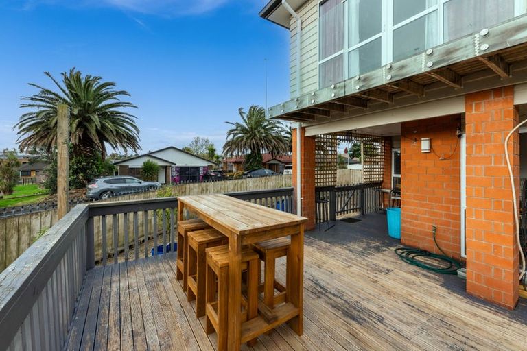 Photo of property in 57 Pitt Avenue, Clendon Park, Auckland, 2103