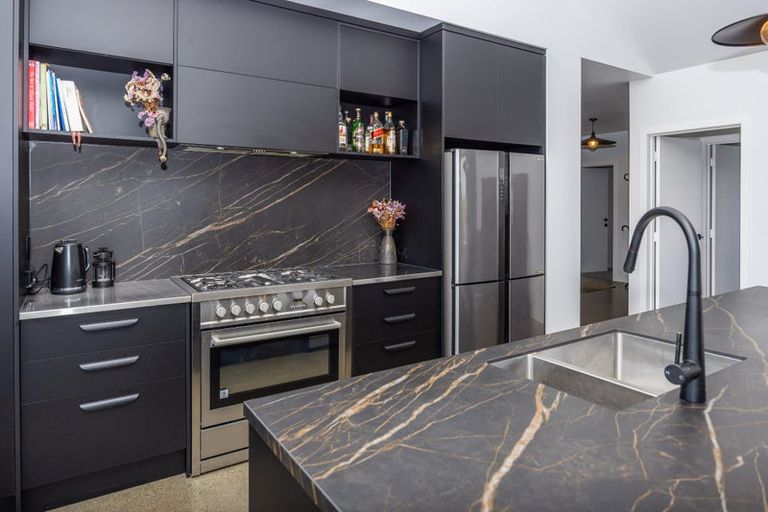 Photo of property in 33 Tiwarawara Lane, Puketotara, Te Awamutu, 3876