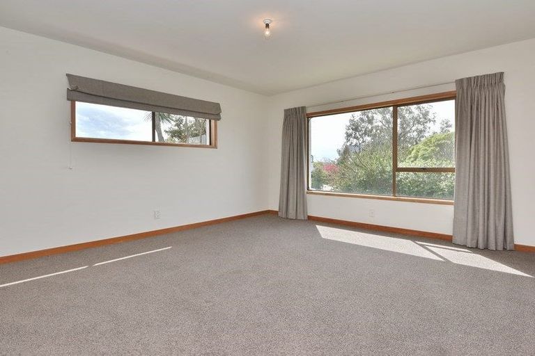 Photo of property in 6 Santa Maria Avenue, Mount Pleasant, Christchurch, 8081
