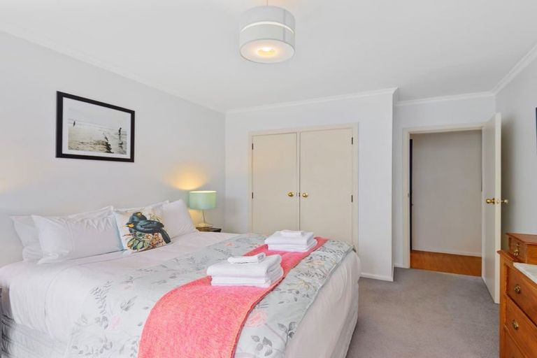 Photo of property in 2/98 Office Road, Merivale, Christchurch, 8014