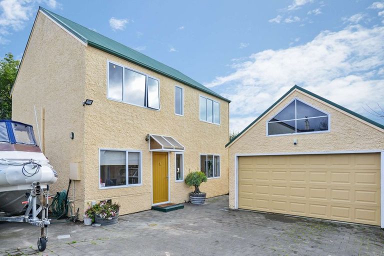 Photo of property in 27a Campbell Street, Havelock North, 4130