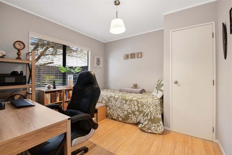 Photo of property in 39 D'oyly Drive, Stanmore Bay, Whangaparaoa, 0932