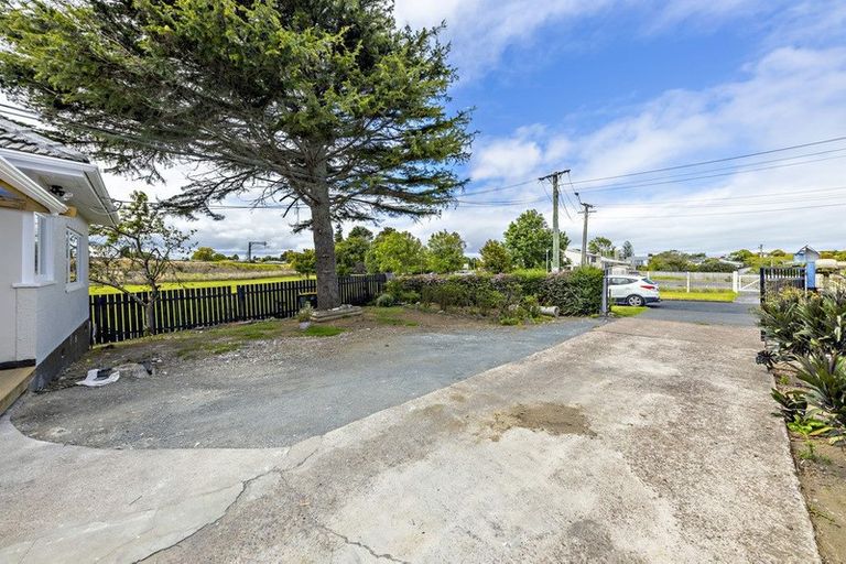 Photo of property in 2/16 Gordon Road, Papatoetoe, Auckland, 2025