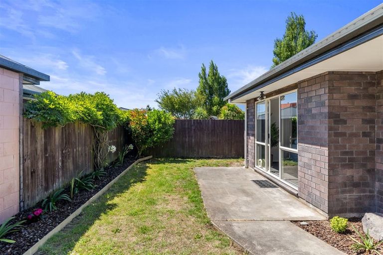 Photo of property in 3/200 Wainoni Road, Avondale, Christchurch, 8061
