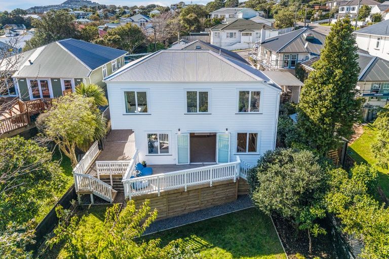Photo of property in 66a Donald Street, Karori, Wellington, 6012