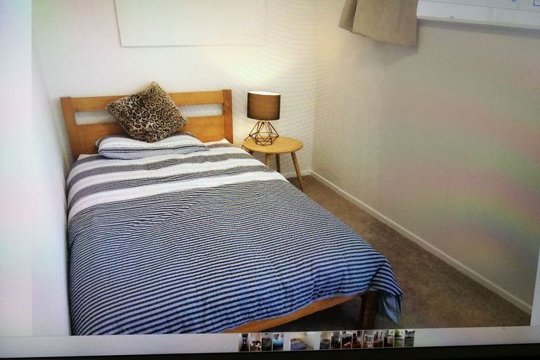 Photo of property in 2/20 Tonar Street, Northcote, Auckland, 0627