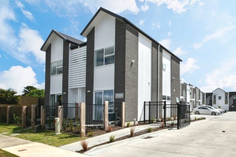 Photo of property in 10 Burrows Place, Ilam, Christchurch, 8041