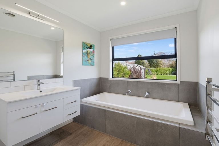 Photo of property in 283a Kimberley Road, Levin, 5571