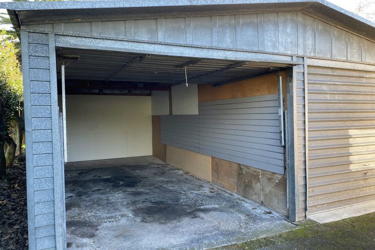 Photo of property in 18 Diana Drive, Glenfield, Auckland, 0627