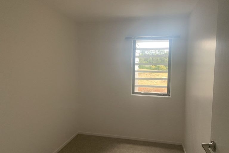 Photo of property in 148 Squadron Drive, Hobsonville, Auckland, 0616