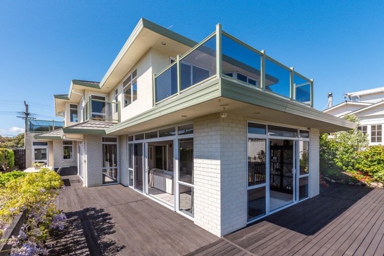 Photo of property in 47 Golf Road, Paraparaumu Beach, Paraparaumu, 5032