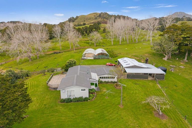 Photo of property in 809 Tangihua Road, Maungakaramea, Whangarei, 0178