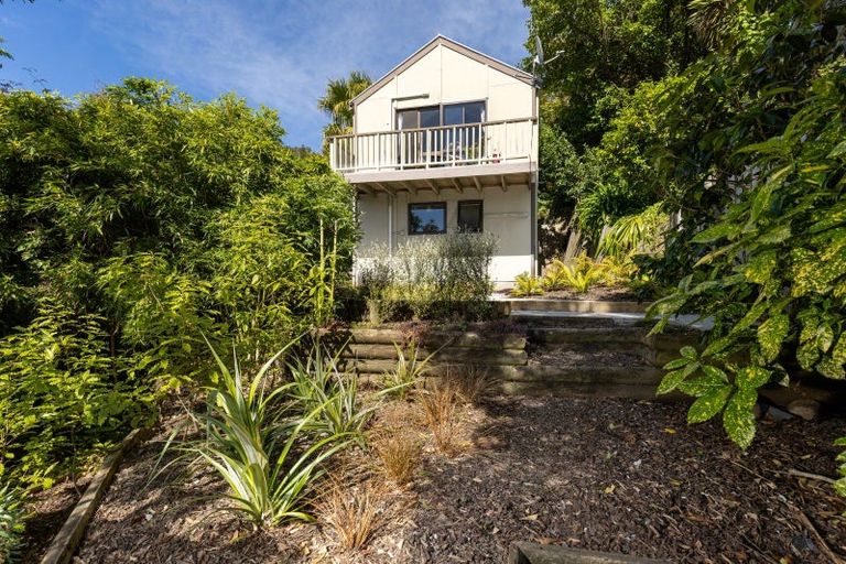 Photo of property in 52 Queens Road, Stepneyville, Nelson, 7010