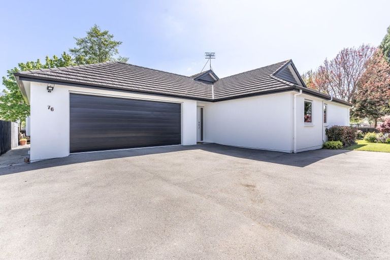 Photo of property in 76 Great North Road, Winton, 9720