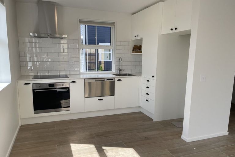 Photo of property in 4/63 Hills Road, Edgeware, Christchurch, 8013