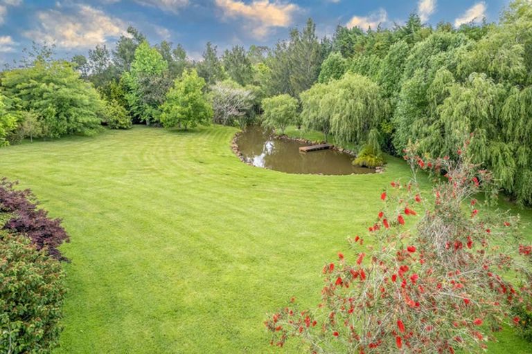 Photo of property in 68 Wiroa Road, Kerikeri, 0293