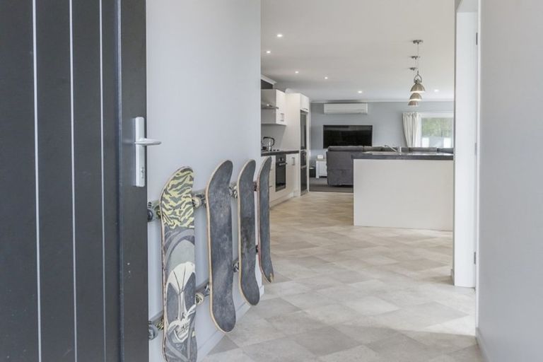 Photo of property in 12 Kuaka Crescent, Mangawhai, 0505