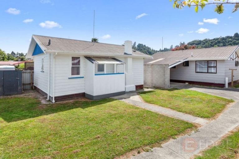 Photo of property in 30 Douglas Street, Grasmere, Invercargill, 9810