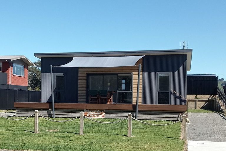 Photo of property in 96a Seaforth Road, Waihi Beach, 3611