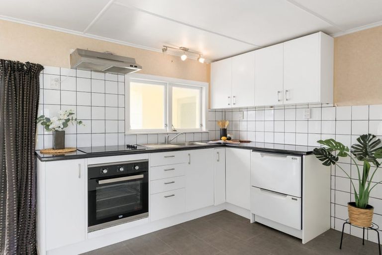 Photo of property in 48 Fitzroy Avenue, Fitzroy, Hamilton, 3206