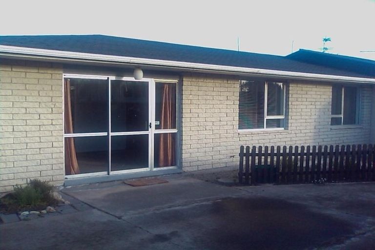 Photo of property in 2/255 Pine Avenue, South New Brighton, Christchurch, 8062