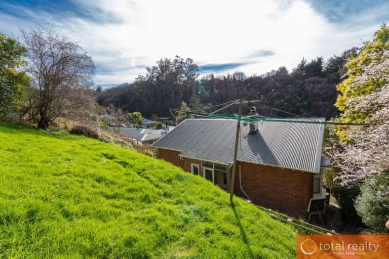 Photo of property in 72 Glen Road, The Glen, Dunedin, 9011