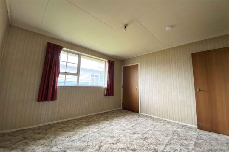 Photo of property in 49 Maitland Street, Strathern, Invercargill, 9812