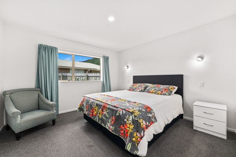 Photo of property in 67 Moana View Road, Waikawa, Picton, 7220