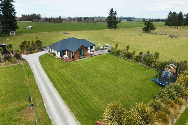 Photo of property in 673 Woodbury Road, Woodbury, Geraldine, 7991