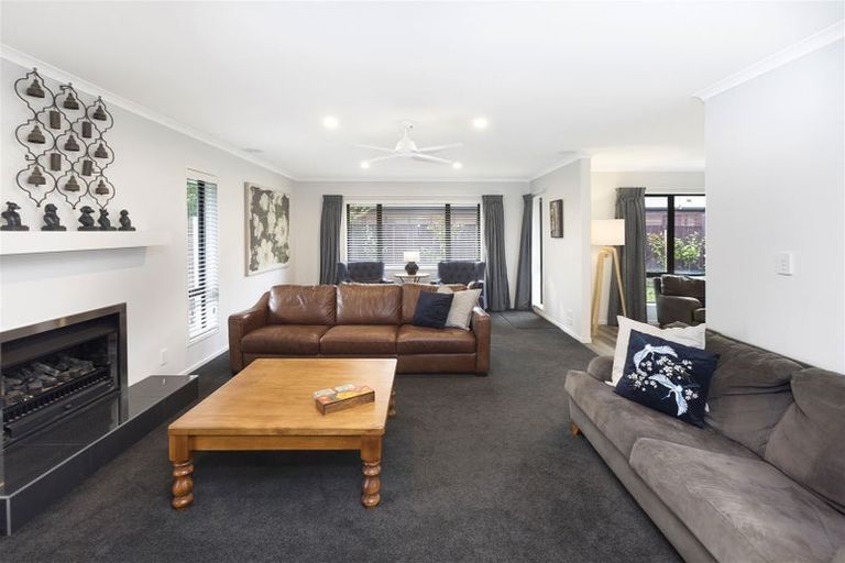 Photo of property in 11 Armour Place, Halswell, Christchurch, 8025