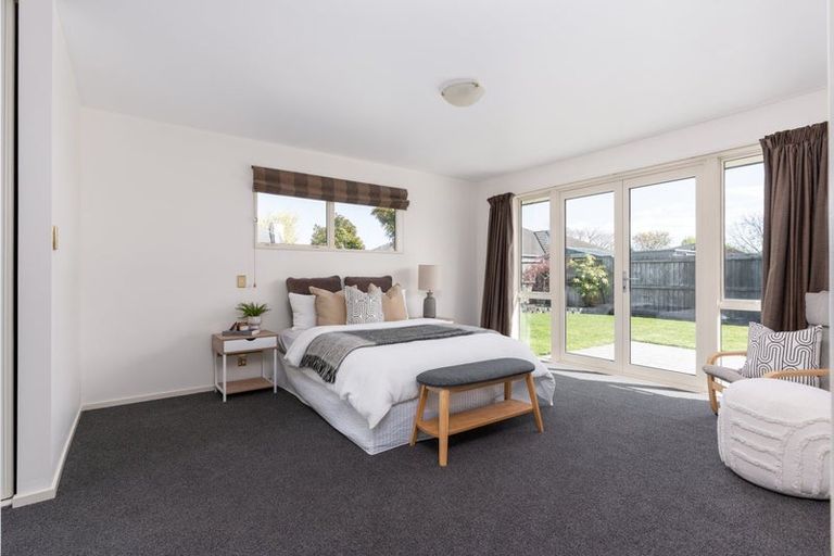 Photo of property in 72 Broadhaven Avenue, Parklands, Christchurch, 8083