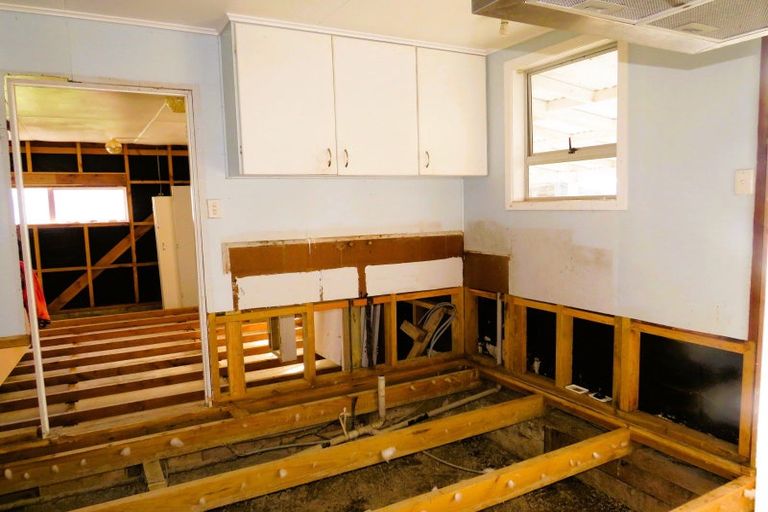 Photo of property in 37 Freyberg Street, Wairoa, 4108