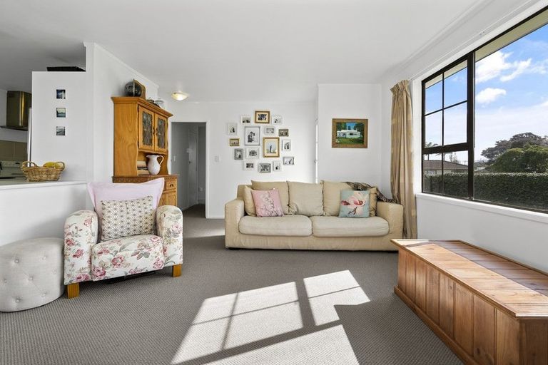 Photo of property in 14 Sargeson Place, Leamington, Cambridge, 3432