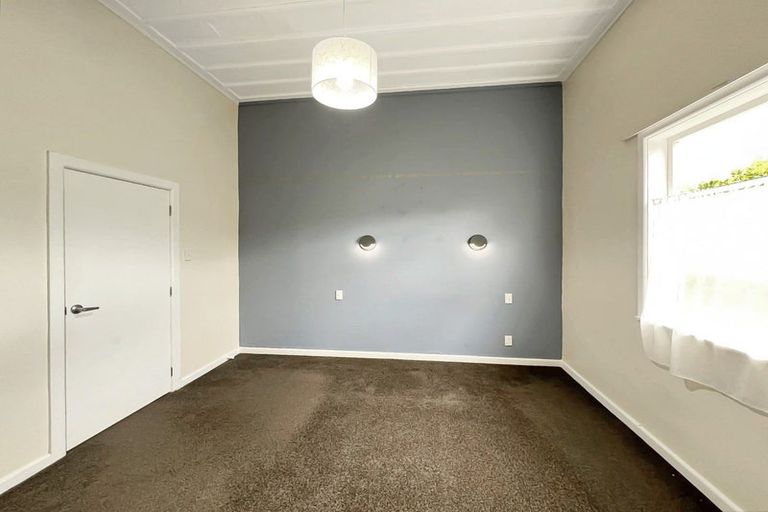 Photo of property in 20 Church Road, Taradale, Napier, 4112