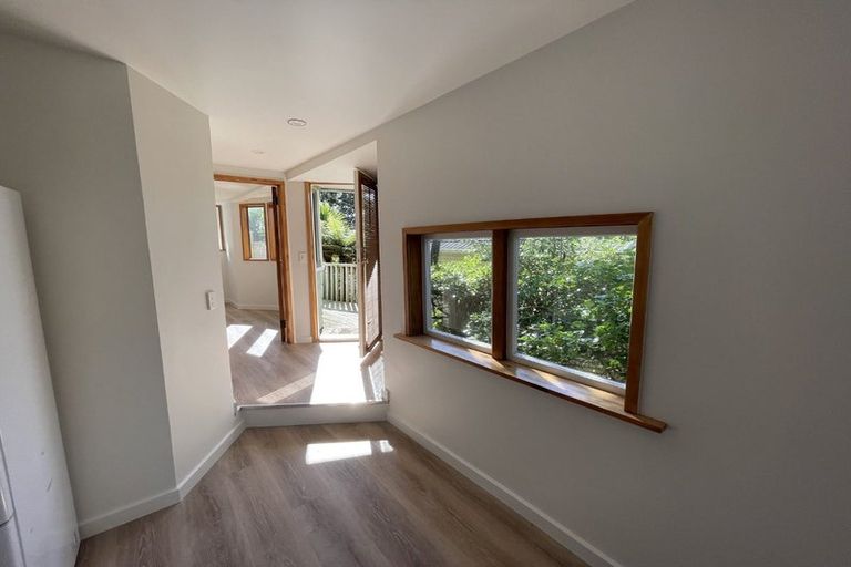 Photo of property in 19 Oku Street, Island Bay, Wellington, 6023