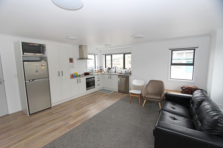 Photo of property in 1/30 Tennyson Street, Dunedin Central, Dunedin, 9016