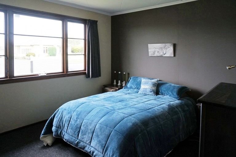 Photo of property in 36 Willis Street, Grasmere, Invercargill, 9810