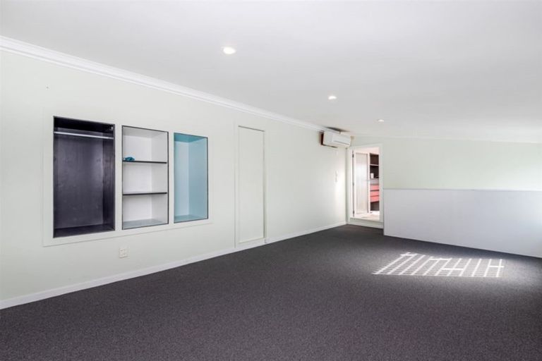 Photo of property in 1/178 Lake Road, Belmont, Auckland, 0622
