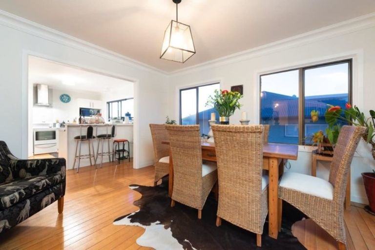 Photo of property in 4 Oceanbeach Road, Mount Maunganui, 3116
