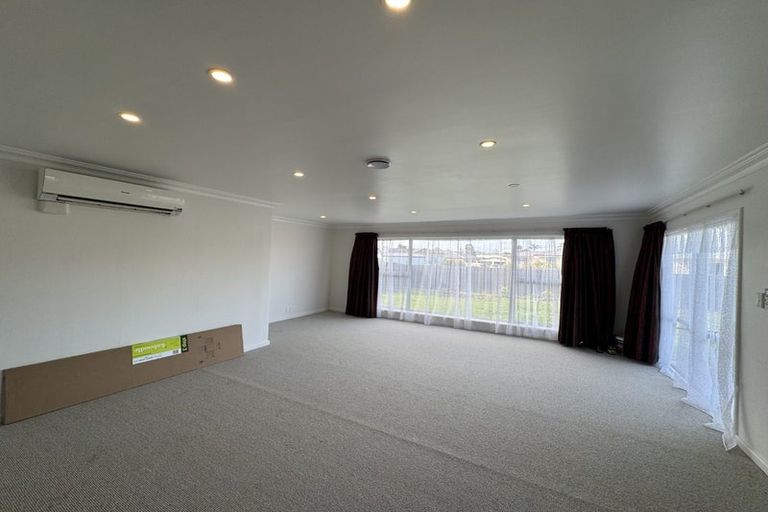 Photo of property in 6 Oxford Street, Taradale, Napier, 4112