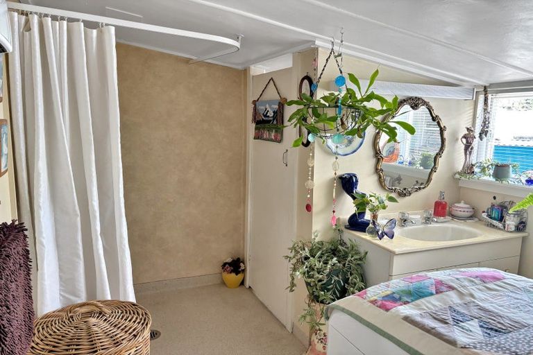 Photo of property in 24 Thousand Acre Road, Alma, Oamaru, 9492