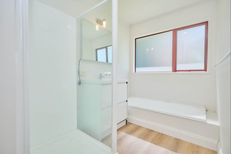 Photo of property in 5 Mcdonnell Road, Arrowtown, 9302