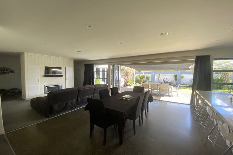 Photo of property in 5 Waiora Place, Pyes Pa, Tauranga, 3112