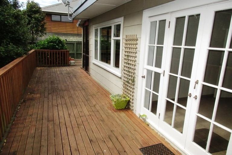 Photo of property in 48 Dale Road, Raumati South, Paraparaumu, 5032