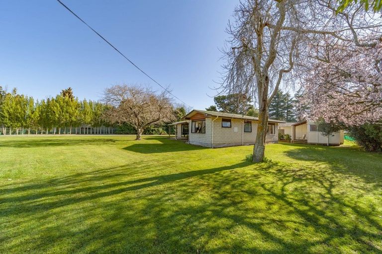 Photo of property in 38 Owen Street, Tikokino, Waipawa, 4273