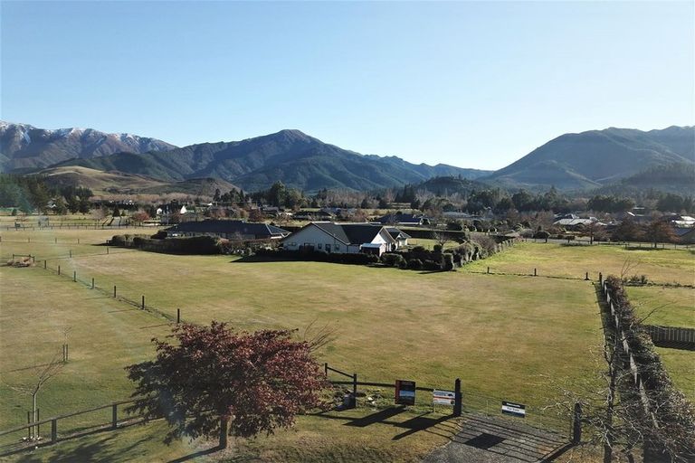 Photo of property in 7 Ewen Place, Hanmer Springs, 7334
