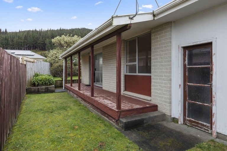 Photo of property in 33b Belgrave Street, Wainuiomata, Lower Hutt, 5014