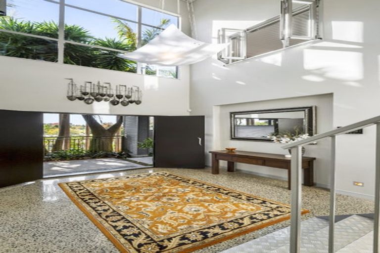 Photo of property in 2 Pounamu Avenue, Greenhithe, Auckland, 0632