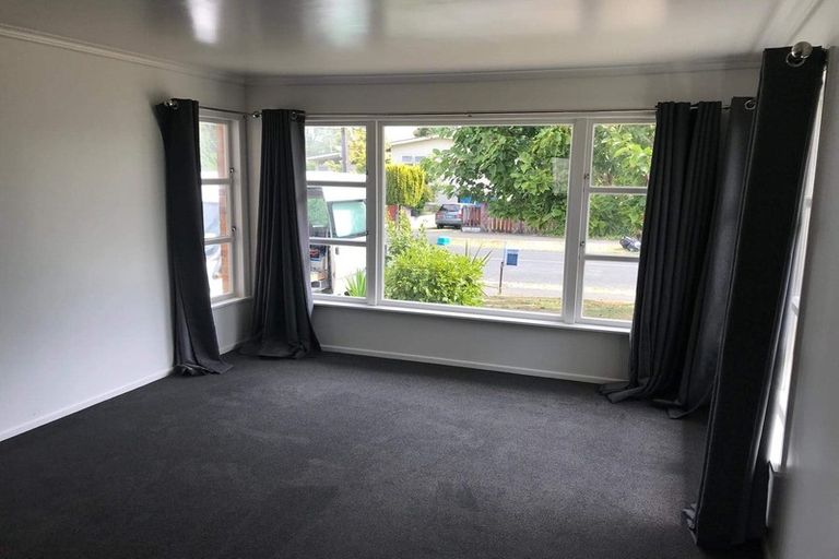 Photo of property in 2 Sheridan Street, Silverdale, Hamilton, 3216