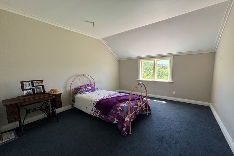 Photo of property in 54 Whakapirau Road, Maungaturoto, 0583